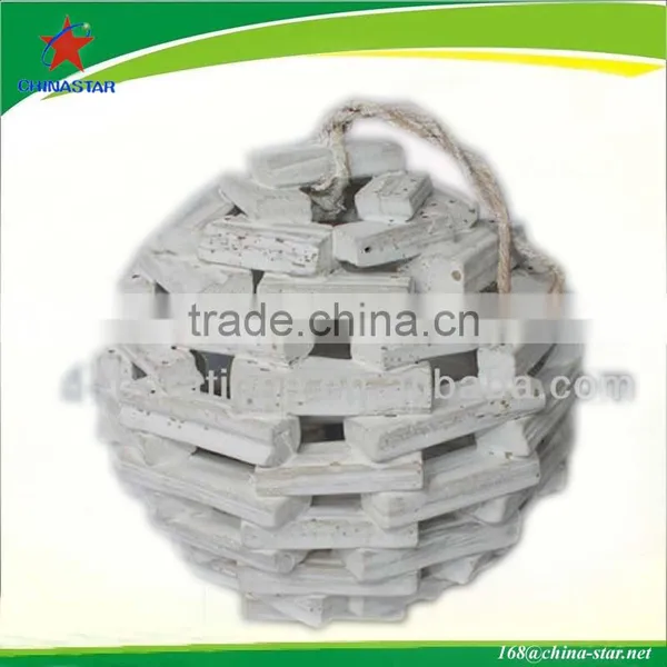 Wooden Ball Decoration for Christmas
