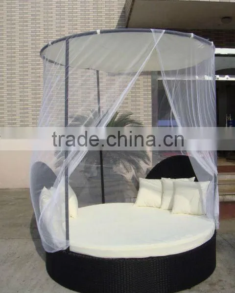 Outdoor Rattan Bed photo-2