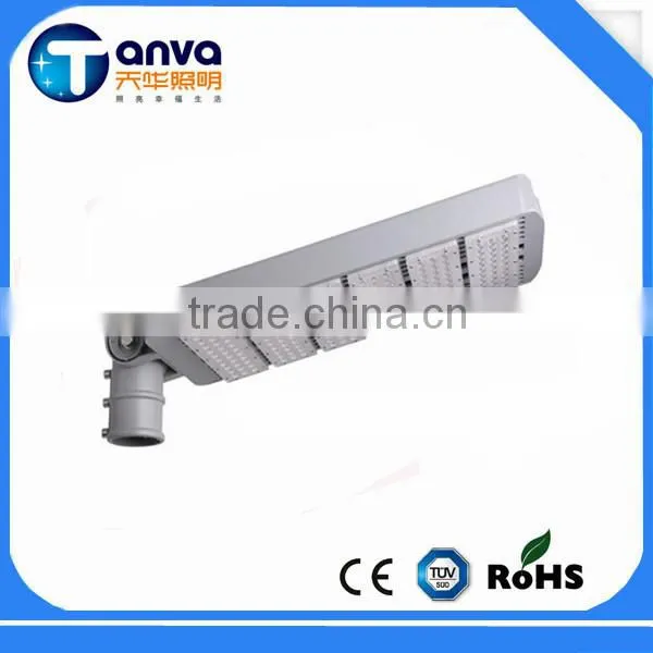 Bridgelux Chip LED Street Light 120W With Solar Panel photo-2