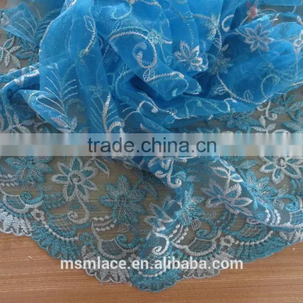 2015 New Design Embroidered Lace Fabric for Wholesale photo-3