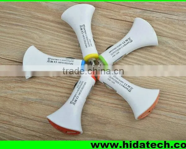 Christmas Promotional Dual Usb Electric Car Charger Adapter for Iphone in Fanshaped With Smile Face photo-6