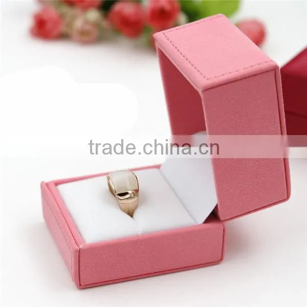 Decorative Design Wholesale Velvet Insert Mini Ring Gift Box photo-2