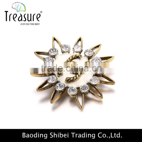 2015 Latest New Model Famous Brand Imitation Flower Shape Trendy Best Price Brooch Wholesale photo-3