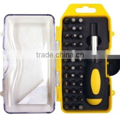 Stubby Ratchet Screwdriver and 36pc x 25mm Screwdriver Bits