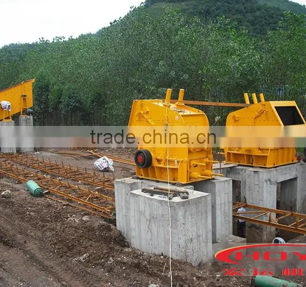 Full Hydraulic Chassis Counterattact Crusher in China photo-4