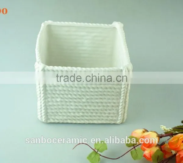 New Unique Design Hollowed Out White Ceramic Decorating Vase for Home photo-4