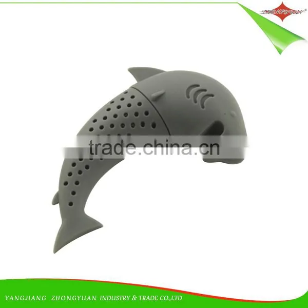 ZY-E3145 New Design Tea Infuser Food Grade Silicone Strainer Shark Loose Tea Filter