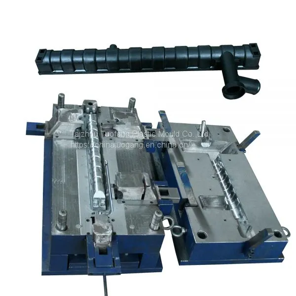 Vehicle Mould for Car Radiator Plastic Tank Mould photo-5