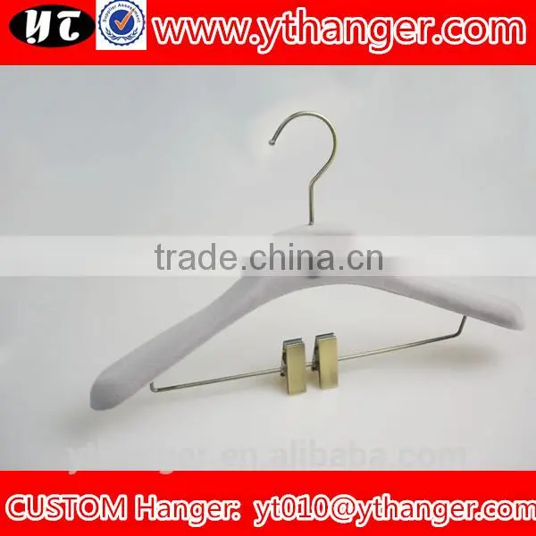 YY0507 Custom Logo Clips Apparel Velvet Hangers Garments Velvet Clothes Hanger photo-2