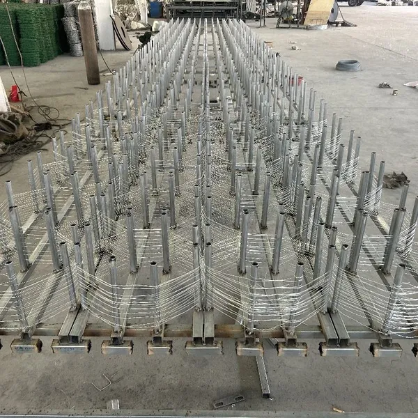 Galvanized & PVC Coated Stainless Steel Concertina Razor Wire BTO-22/BTO-60/CBT-65 photo-3