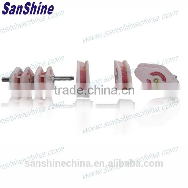 Flange wire guide pulley