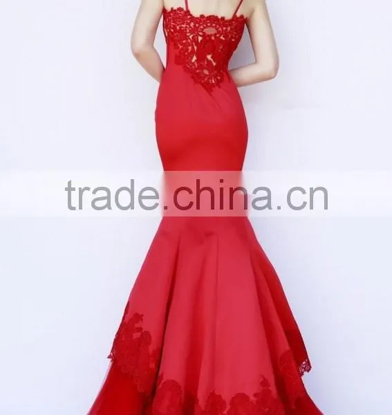 Spaghetti Strap Sexy Ball Gown Scoop Neck Wedding Dress With Red Flowers Embroidery photo-2