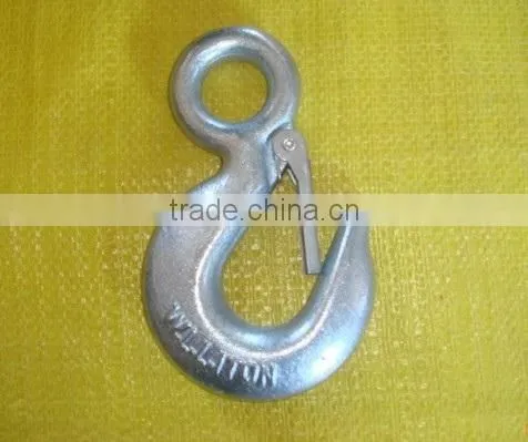 EYE HOIST HOOKS WITH LATCHES photo-2