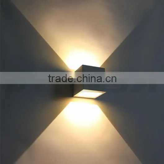 Express Square LED Indoor Wall Light or Mirror Front Lamp (VL3001B/C/D/E) photo-2