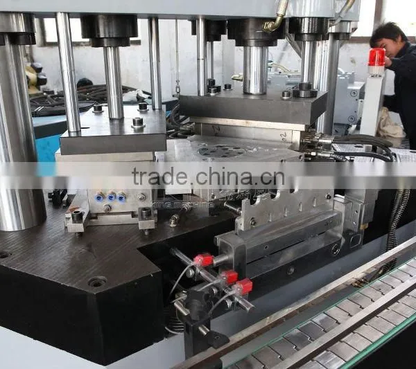 Plastic Injection Moulding Machine for Bottle Preforms/caps photo-4