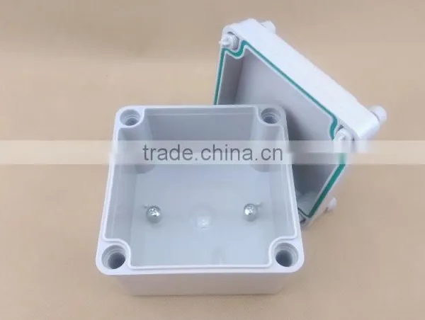 Factory Direct Sale ABS/PC Waterproof Plastic Busbar Electrical Junction Box Board 100*100*75 photo-4