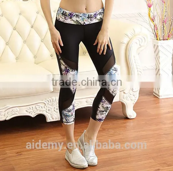Custom Breathable Soft Fitness Bra and Pants Women's Sports Wear Yoga Set photo-4