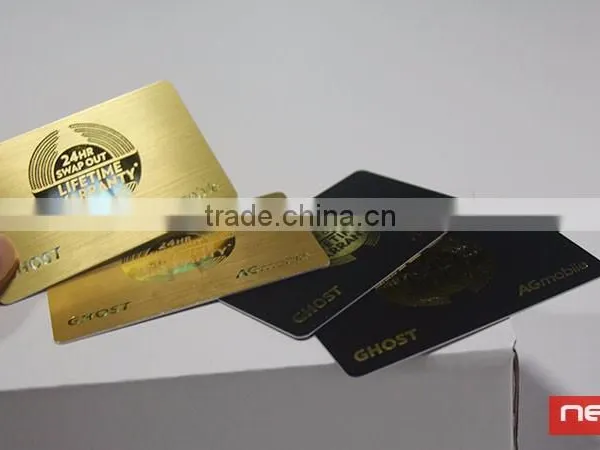 PVC Magnetic Stripe PVC Embossed Gold Business Card photo-3