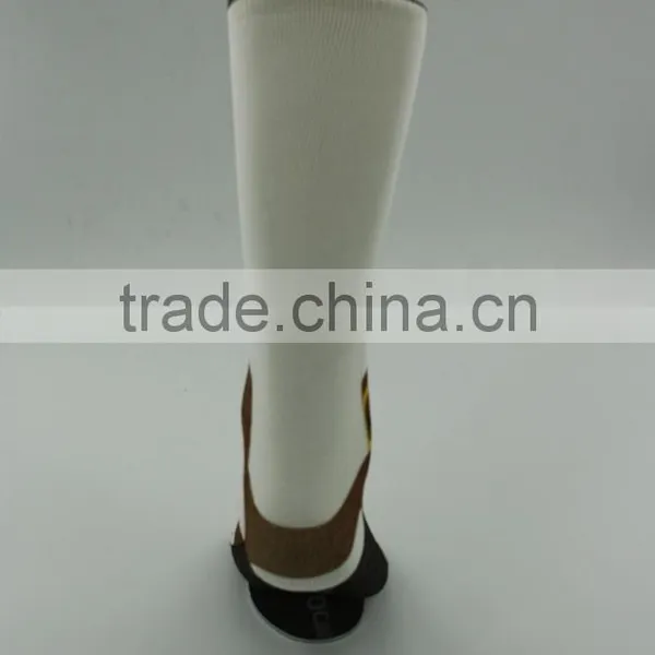 Men Polyester 3D Digital Printing Sublimation Socks Free Samples photo-3