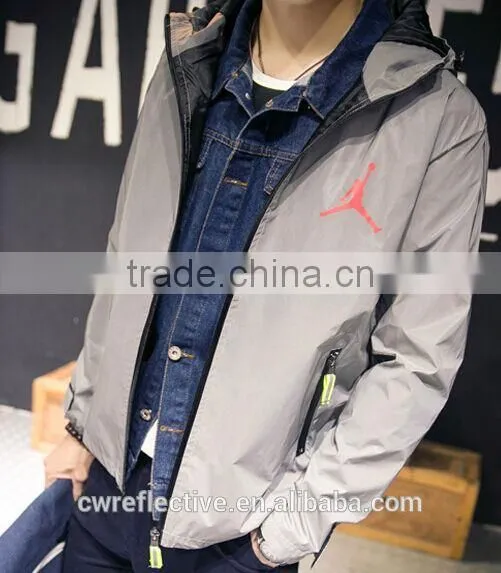 China Soft Printed Not Stretch Reflective Nylon Fabric for Windbreaker photo-5