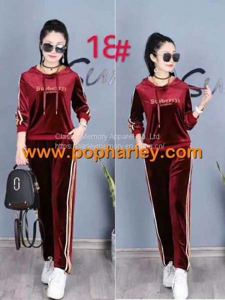 Factory Wholesale woman gold velvet sportswears