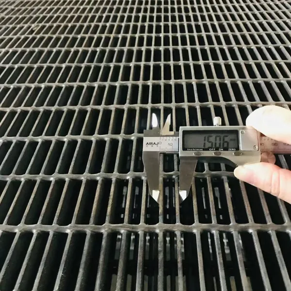 Hot Dip Galvanised Steel Grating Sheet photo-3