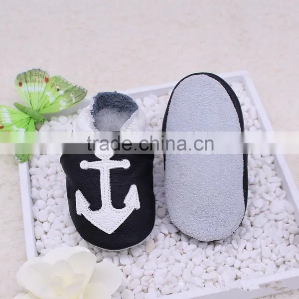 2015 New Style Hot Sale High Quality Lovely Moccasins Soft Cow Leather Baby Shoes photo-3