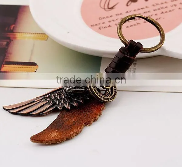 Custom Made Leather Keychain Genuine Leather Keychain With Metal Wing photo-5