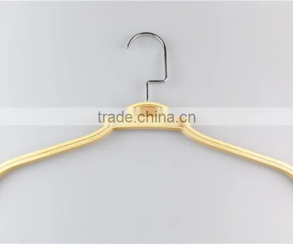 Laminated Clothed Wooden Hanger Printed Logo photo-3