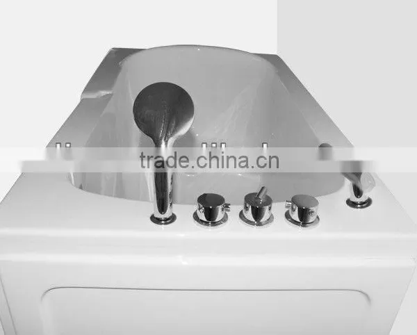 White Acrylic Walk in Bathtub for the Elderly photo-3