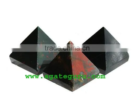 Bloodstone Crystal Pyramid : Wholesale Pyramids Khambhat Supplier