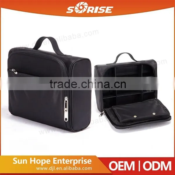 China Wholesale Black Nylon Rolling Station Makeup Case photo-5