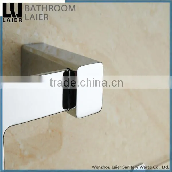 Elegant Unique And Versatile Zinc Alloy Chrome Finishing Bathroom Accessories Wall Mounted Toilet Paper Holder photo-4
