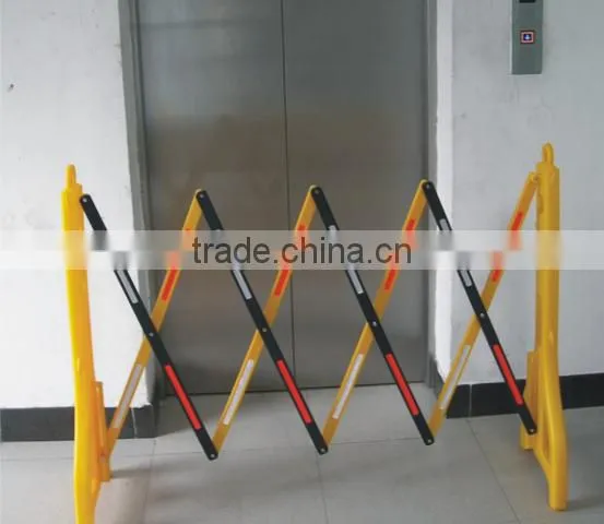 Plastic Folding Temporary Retractable Safety Barriers photo-3