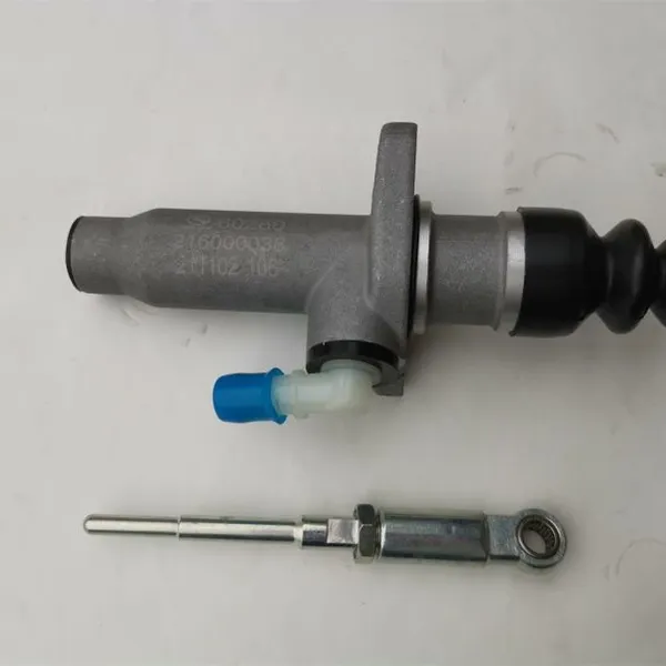 Good Quality Auto Engine Parts 216000038 Clutch Master Cylinder Assembly Use for Kinglong Bus photo-3