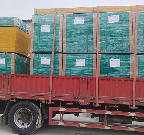 FRP Decking Fiberglass Walkway Grating - Building Material for Heavy Load photo-2