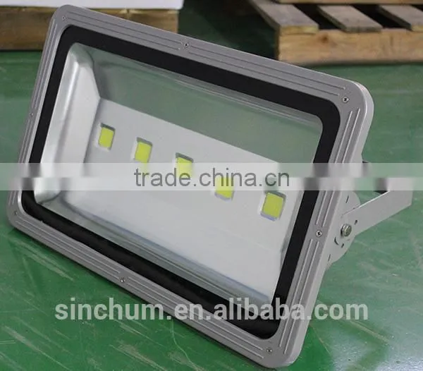 Ip65 High Lumen Thick Housing 250w Led Flood Light photo-2