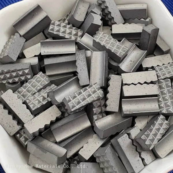 Flat Top Carbide Saw Tips 30x8x3mm With 5 Degree Clearance Angle Tungsten Carbide Inserts for Scoring Blades