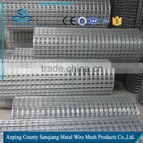 Galvanized Welded Wire Mesh Roll photo-6