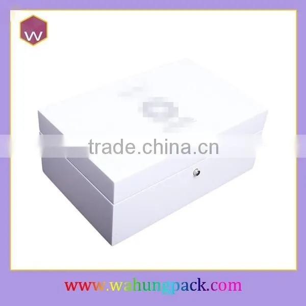 Handmade Perfume Packaging Paper Box Custom Cardboard Perfume Box photo-4