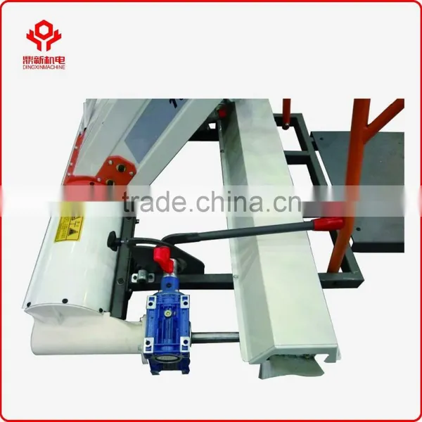 Hand Pushing Paddy Rice Propelling Conveyor Packing Machine photo-5