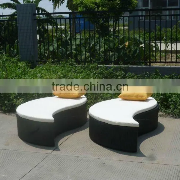 Audu Rattan Queen Cheap Outdoor Patio Daybed photo-3
