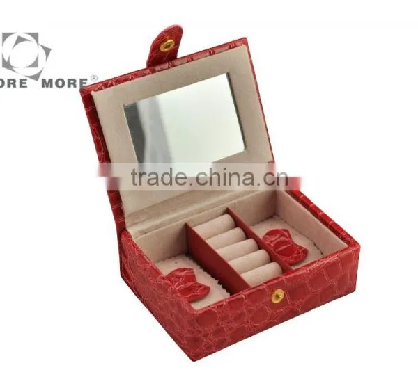 Small Faux Leather Travel Jewelry Box Organizer Display Storage Case for Rings Necklace photo-2