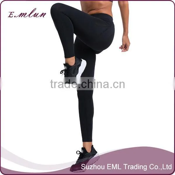 2017 New Products Ladies Sportswear Fitness Wear Wholesale Women Sportswear Fabric photo-3