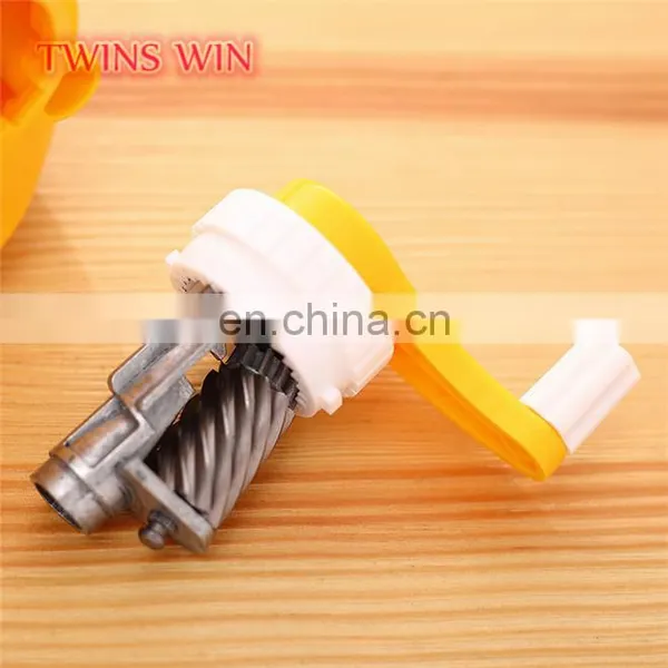 Bangladesh 2018 Popular Wholesale Office Stationery Price Lists Promotion Gifts Novelty Animal Pencil Sharpener Machine photo-4