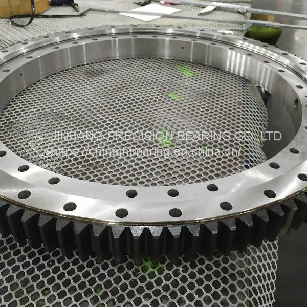 Handling Systems Use VSA 200944 N 1046.1x872x56mm Slewing Ball Bearing photo-2