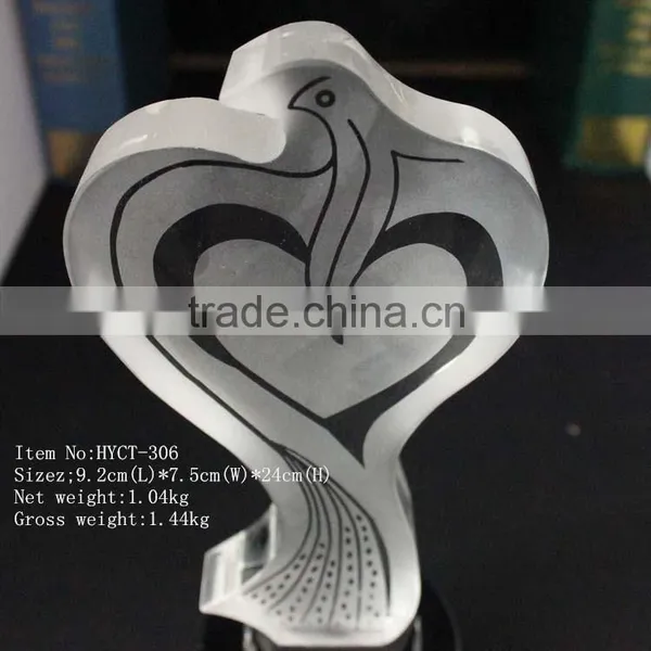 Sandblasting Newest Design Crystal Trophy for Sports Competition photo-3