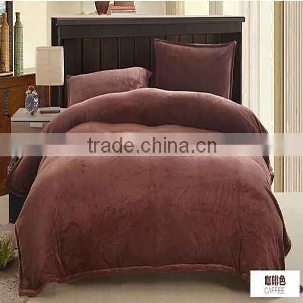 Luxury and Elegant Solid Color Printed Flannel Fleece Throw Blanket photo-5