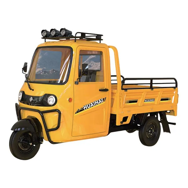 2025 Hot-Selling 200cc Strong Power Durable Motortricycle Trike 3-Wheel Moped Scooter 3 Wheeler for Cargo Transport photo-2