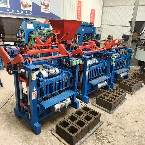 Small Mobile Auto Brick Making Machine Concrete Brick Laying Machine Cement Block Make Machine Brick Moulding Machine photo-6